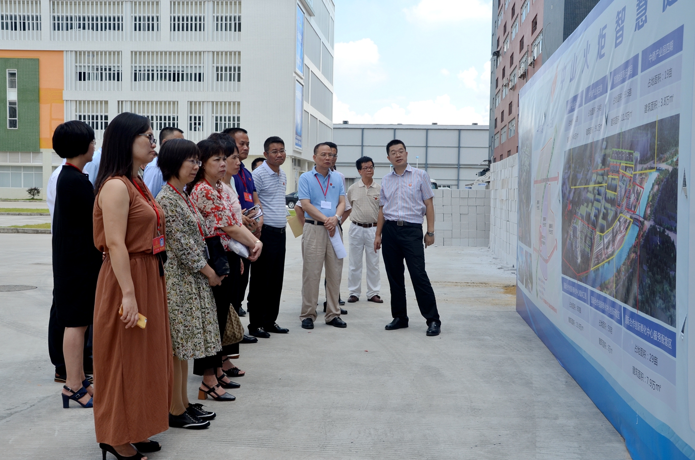 y(tng)һ(dng)աɅ^(q)hM(jn)ء